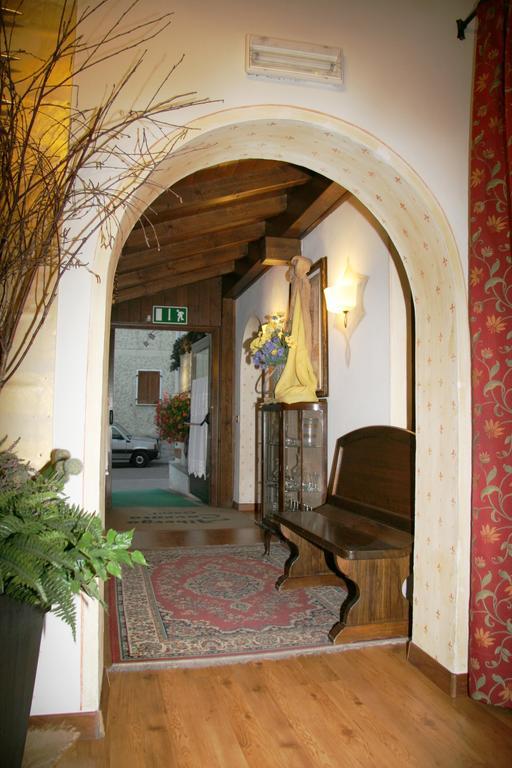 Albergo Garni Cavento Pinzolo Kültér fotó