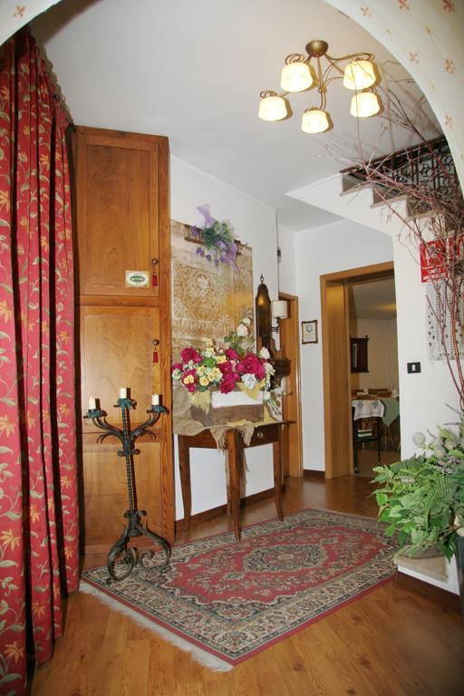 Albergo Garni Cavento Pinzolo Kültér fotó