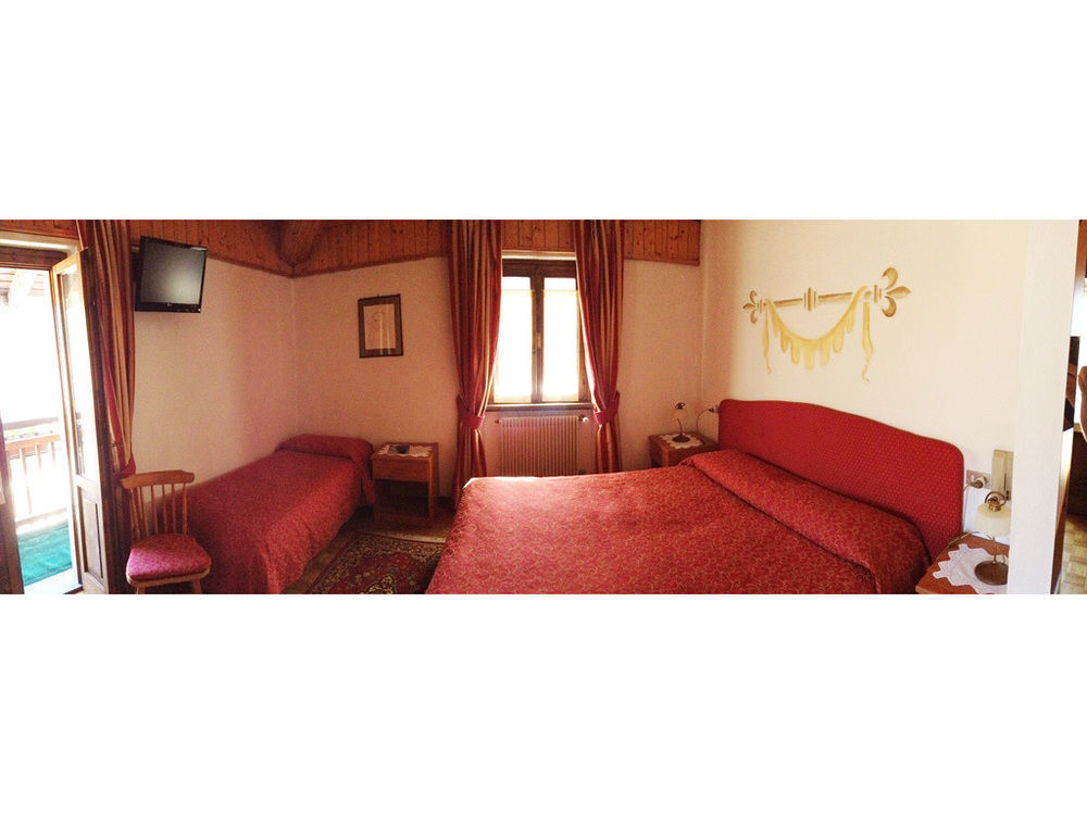 Albergo Garni Cavento Pinzolo Kültér fotó