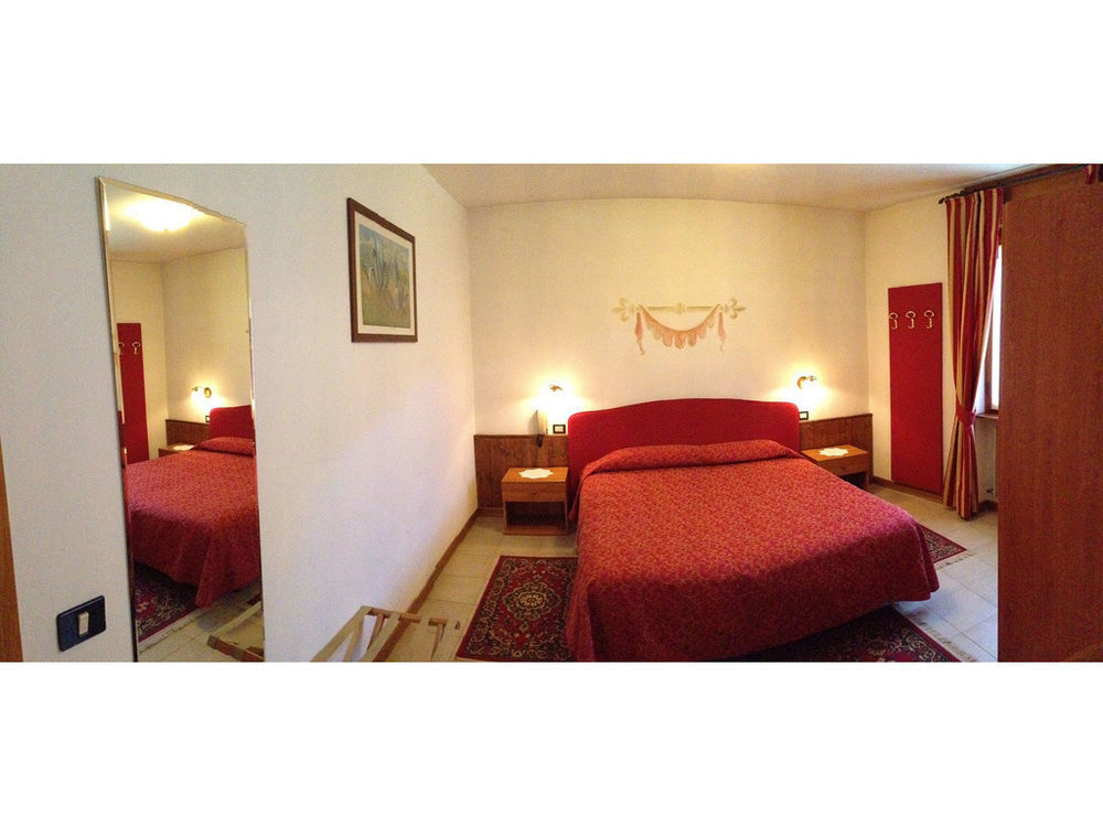 Albergo Garni Cavento Pinzolo Kültér fotó